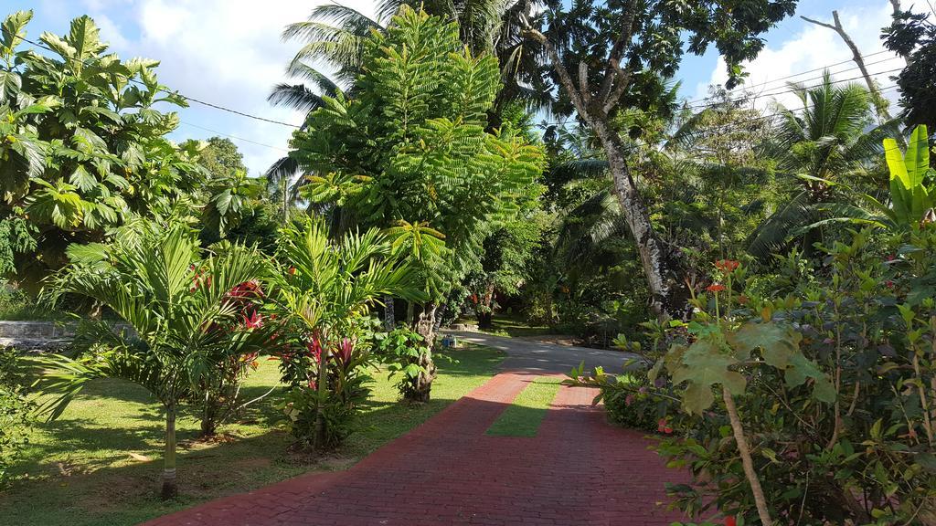 Chez Julie Villa Anse Boileau Exterior photo